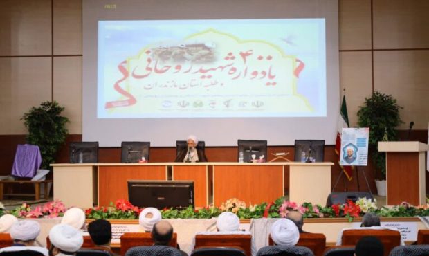 مجاهدان روحانی در هر زمان و مکان باید باصلابت باشند