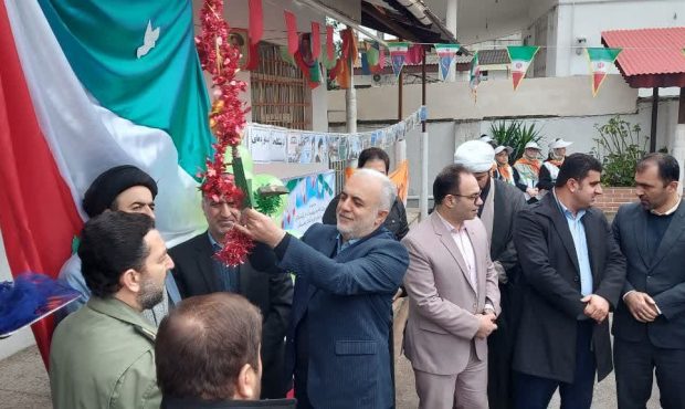 زنگ انقلاب در مدارس مازندران نواخته شد زنگ انقلاب در مدارس مازندران نواخته شد