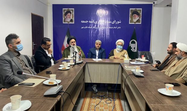 تقارن دهه فجر امسال با ماه مبارک رجب نشان از قدرت الهی دارد