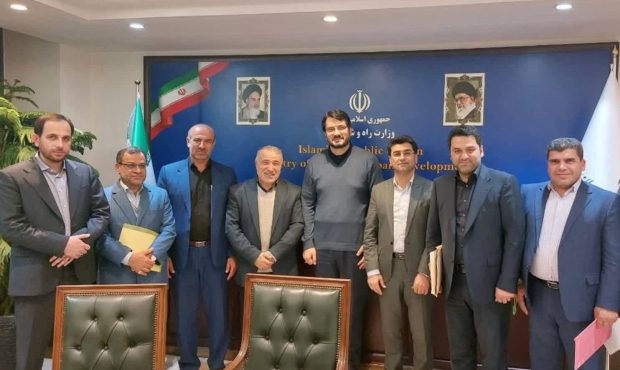 تخصیص 500 تن قیر برای شهر نکا / مشارکت سازمان بنادر در پروژه تقاطع غیر هم سطح نکا تخصیص 500 تن قیر برای شهر نکا / مشارکت سازمان بنادر در پروژه تقاطع غیر هم سطح نکا