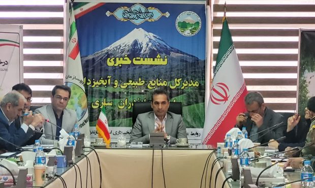 اجرای پویش کاشت یک میلیارد اصله درخت در مازندران قوت گرفت/ کاشت نهال توسط خبرنگاران