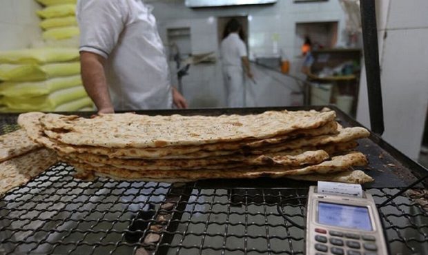 قطع سهمیه آرد در انتظار نانوایان متخلف مازندران