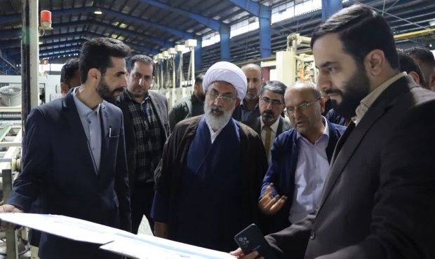 بازدید از خط تولید شرکت‌های پویاآیش مازند و مجموعه صنعتی ایران خودروی بابل