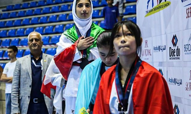 کسب مدال طلا توسط “فاطمه زهرا باقرزاده” هوگوپوش مازندرانی در رقابت‌های تکواندو قهرمانی آسیا