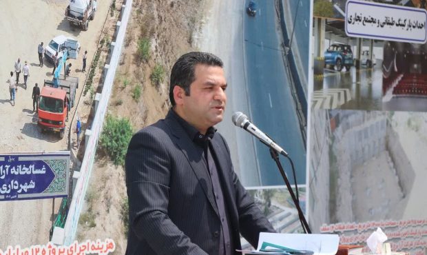 جهاد پروژههای عمرانی در نکا؛ نماینده مردم در خانه ملت از عملکرد شهردار نکا تقدیر کرد جهاد پروژههای عمرانی در نکا؛ نماینده مردم در خانه ملت از عملکرد شهردار نکا تقدیر کرد