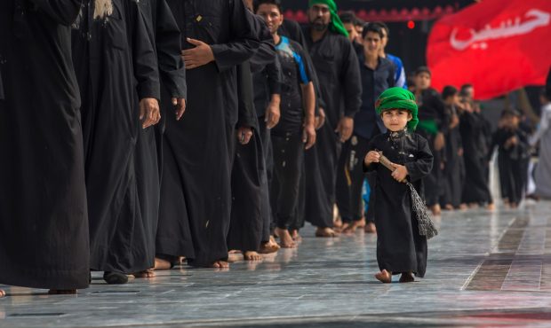 آوای عزاداری محرم را به گوش کودکان برسانیم!
