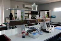 کنترل کیفیت آب آشامیدنی طبق استانداردهای بین‌المللی انجام می‌شود