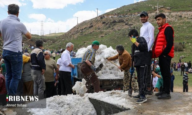 آیین سنتی ورف چال در مازندران آیین سنتی ورف چال در مازندران