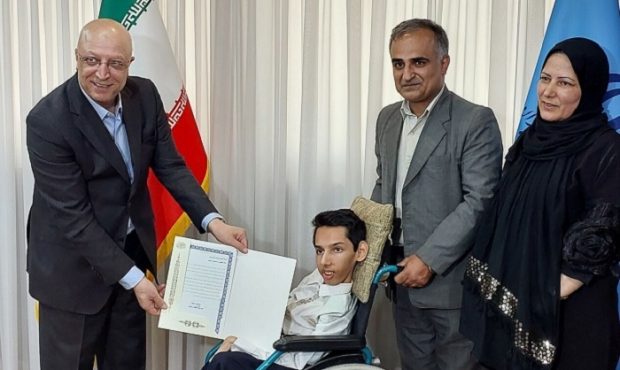 فوت سید اسماعیل نصرالهی نخبه ساروی و پدرش براثر نشت گاز فوت سید اسماعیل نصرالهی نخبه ساروی و پدرش براثر نشت گاز