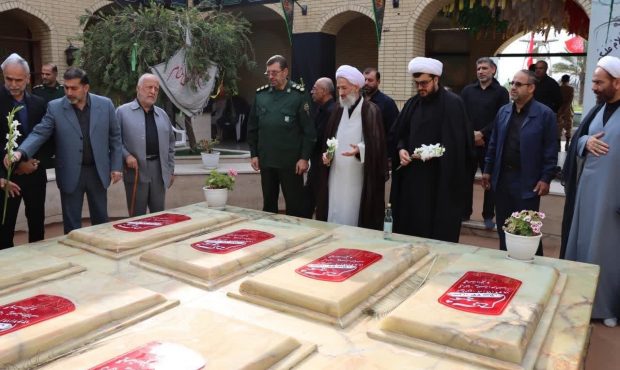 هدف امام حسین (ع) امر به معروف و نهی از منکر بود هدف امام حسین (ع) امر به معروف و نهی از منکر بود
