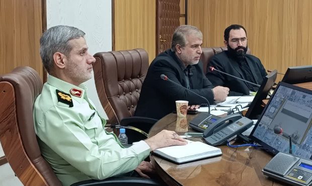 نیروی انتظامی در برخورد با مجرمین مقتدر باشد نیروی انتظامی در برخورد با مجرمین مقتدر باشد
