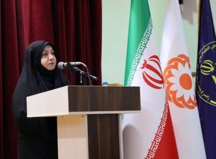 در علم مددکاری به ارزشهای جامعه توجه میشود در علم مددکاری به ارزشهای جامعه توجه میشود