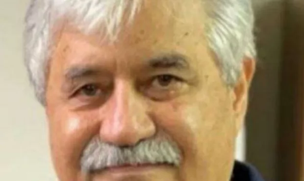 خلیل محمودی مدیر مسئول روزنامه جهان اقتصاد دار فانی را وداع گفت خلیل محمودی مدیر مسئول روزنامه جهان اقتصاد دار فانی را وداع گفت