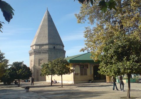 برگزاری جشنهای عید سعید مبعث در ۱۱۰ بقعه متبرکه مازندران برگزاری جشنهای عید سعید مبعث در ۱۱۰ بقعه متبرکه مازندران