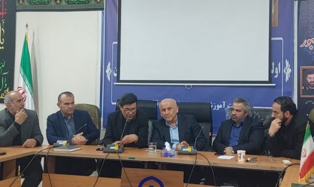 لزوم تجمیع مراکز دانشگاه فرهنگیان و ایجاد یک دانشگاه جامع