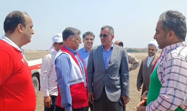 سواحل امن جویبار؛ یک سال بدون غریق با همت ناجیان غریق و هلال‌احمر