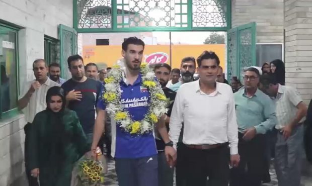 استقبال از قهرمان جهانی والیبال در بابل
