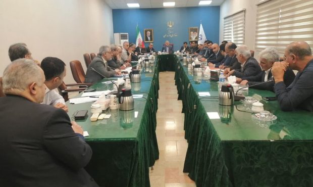 درخواست تهیه فهرست دقیق مرغداری‌های مازندران به تفکیک شهرستان و روزهای پرورش