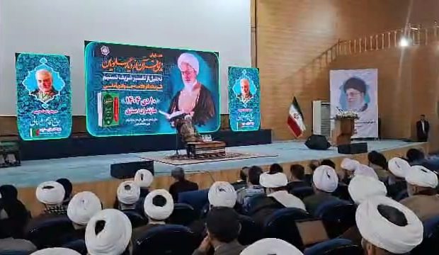 تفسیر تسنیم در طول چهار دهه هزاران طلبه را تربیت کرده و نقش مهمی در احیای جامعه ایفا نموده است