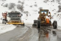 درگیری بیش از ۱۳۲۵ کیلومتر از محورهای کوهستانی مازندران با برف