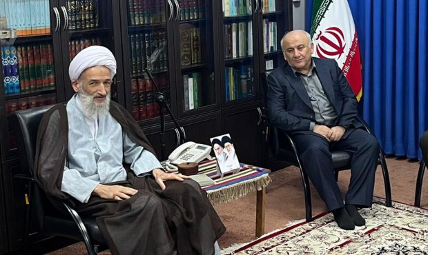 پیام قدردانی نماینده ولی‌فقیه و استاندار مازندران از حضور حماسی مردم در راهپیمایی ۲۲ بهمن